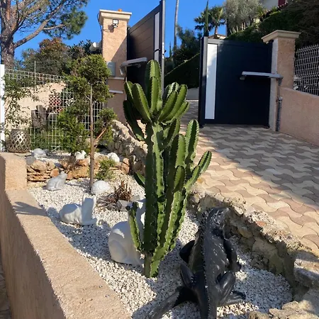 Appartement Bas De Villa, Piscine Et Roquebrune-sur-Argens